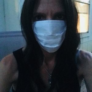 Meet your Posher, Leslie